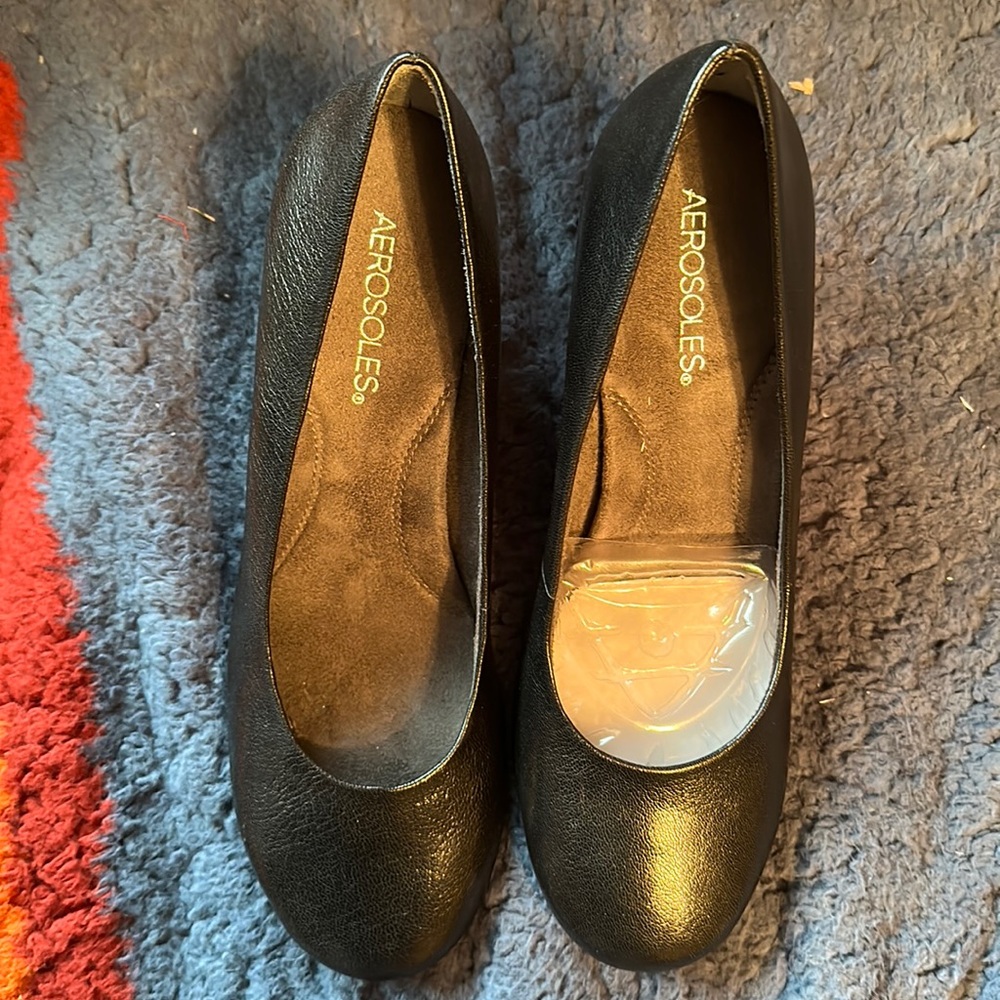 Aerosoles Plum Tree Black Wedge Pumps